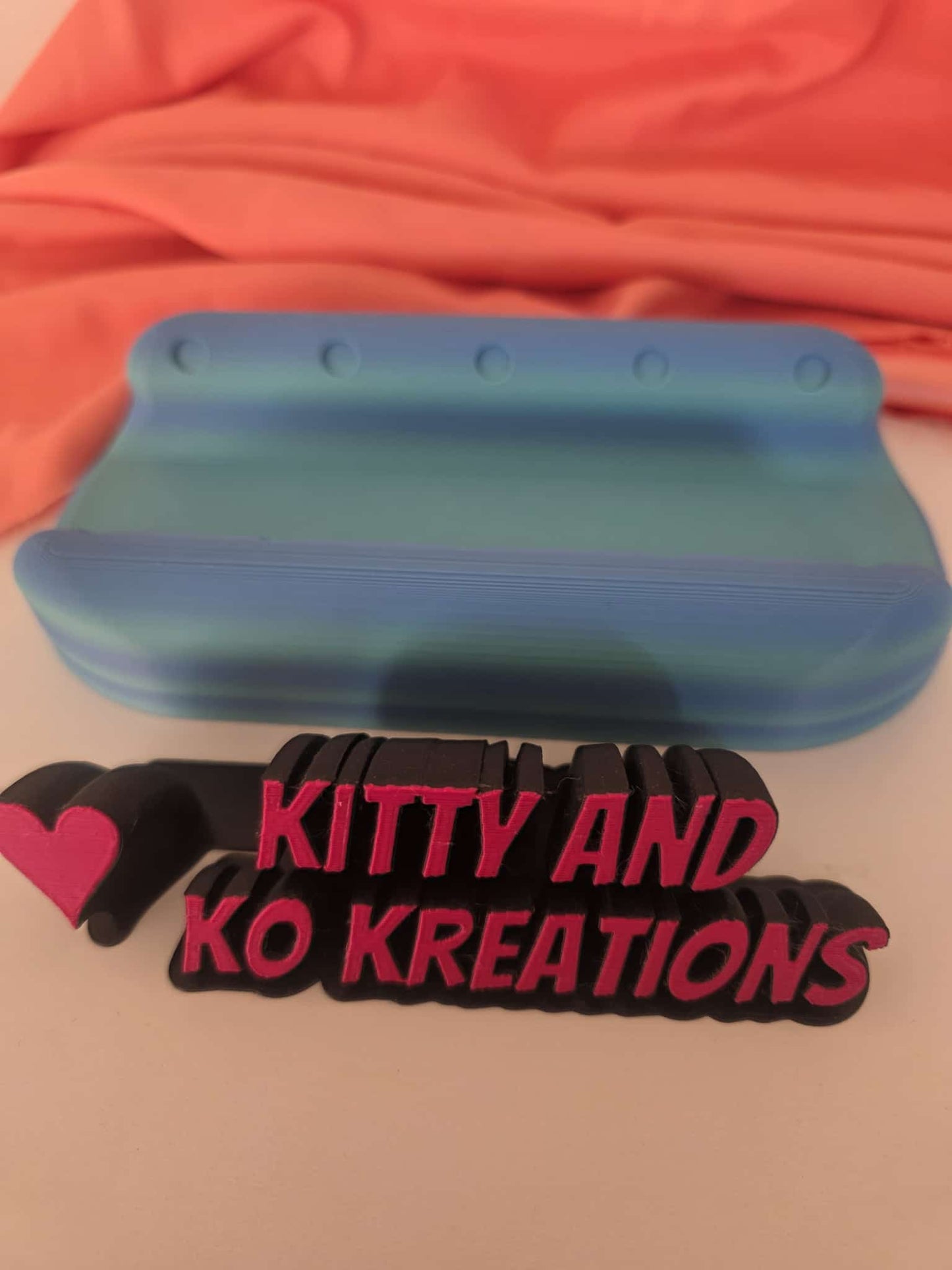 Cup cradles